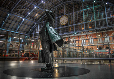 Winston Churchill in St-Pancras, London.