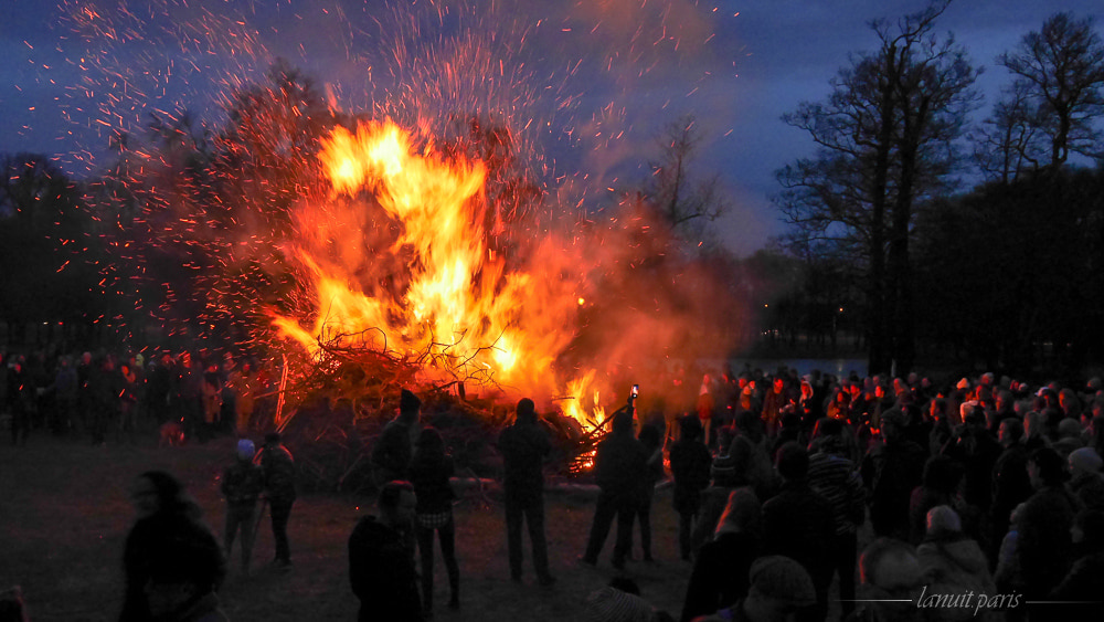 La foule et le feu, Stockholm